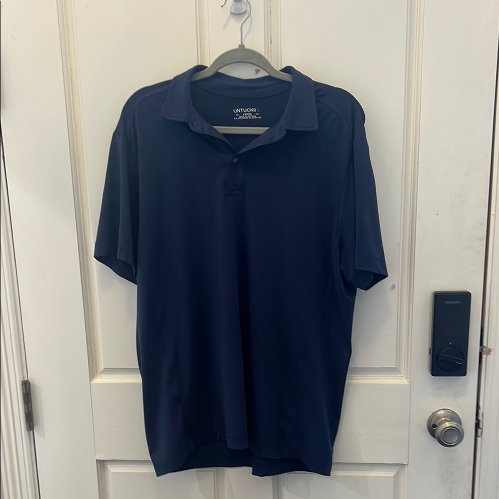 EUC UNTUCKit polo shirt. Size Large